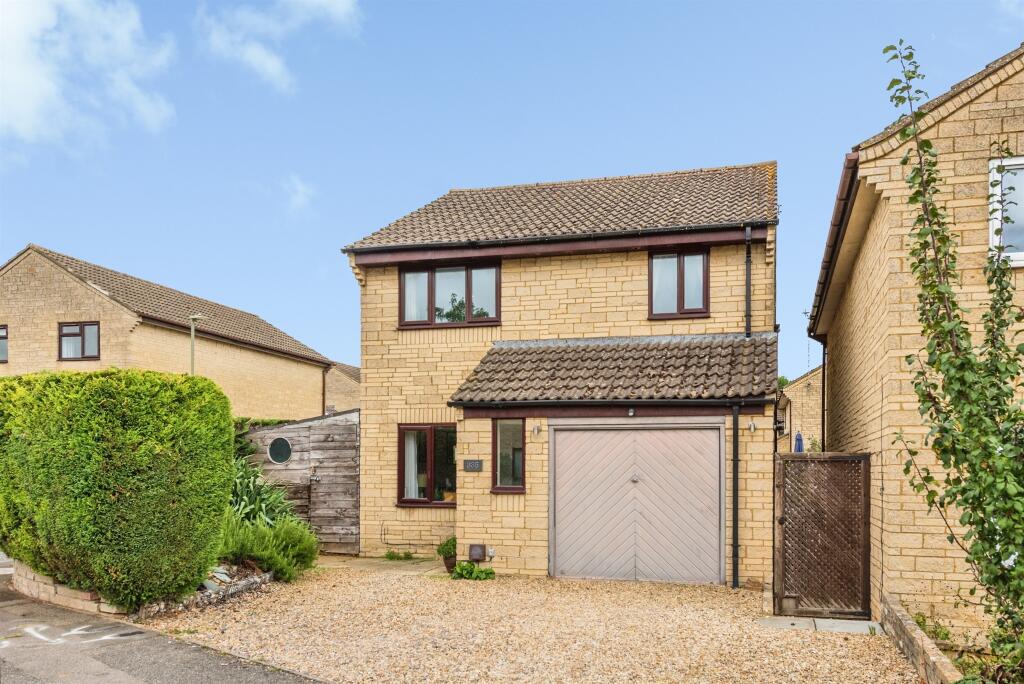 Main image of property: Thorney Leys, WITNEY