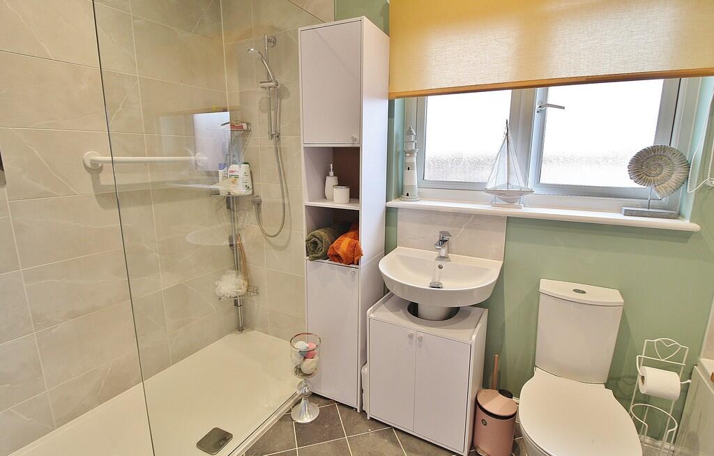 House in Portsmouth - View 5
