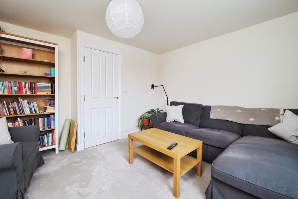 Plessey Road, Beeston, Nottingham, Nottinghamshire, NG9 - View 5
