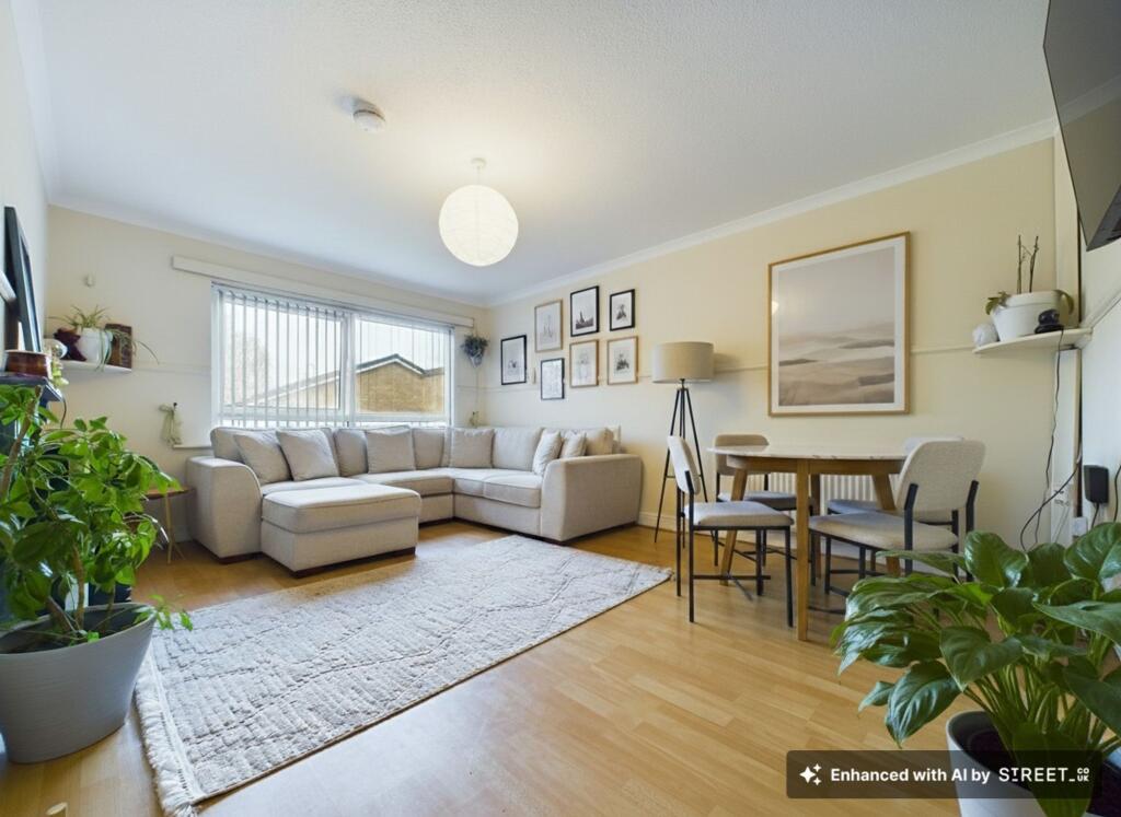 Sherborne Close, Hereford, HR2 photo 2