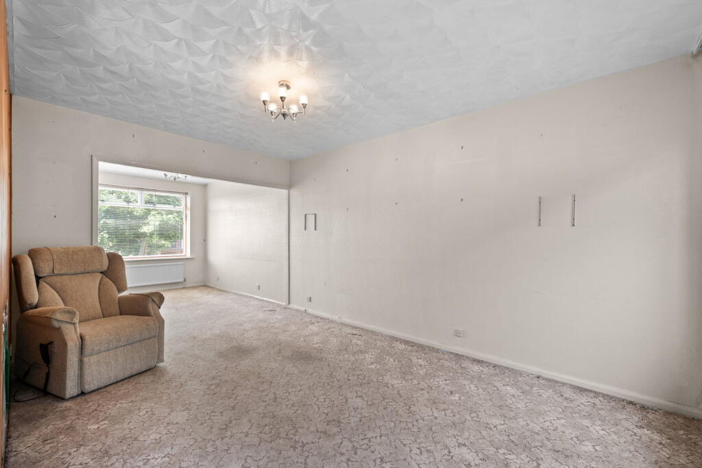 Roehampton Rise, Ardsley, Barnsley, S71 5BW photo 4