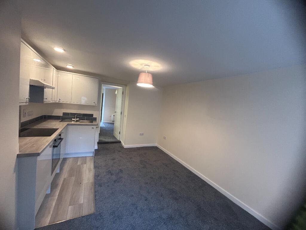 Apartment in Falkirk, Perth and Kinross - View 4