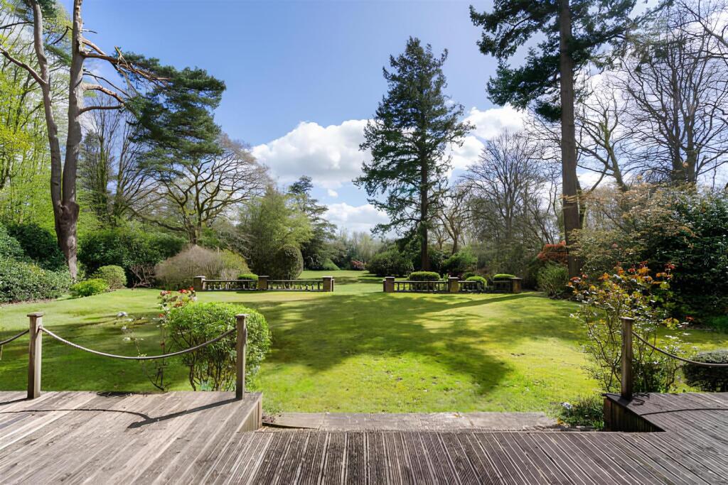 Picket Hill, Ringwood photo 3