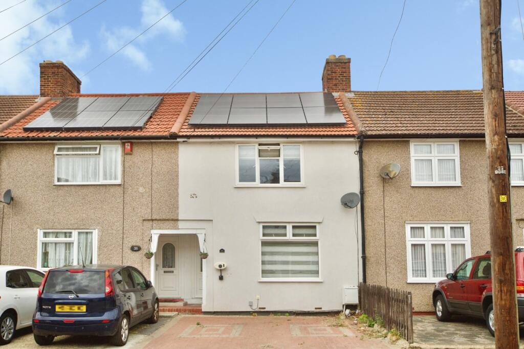 Main image of property: Stonard Road, Dagenham, Essex, RM8