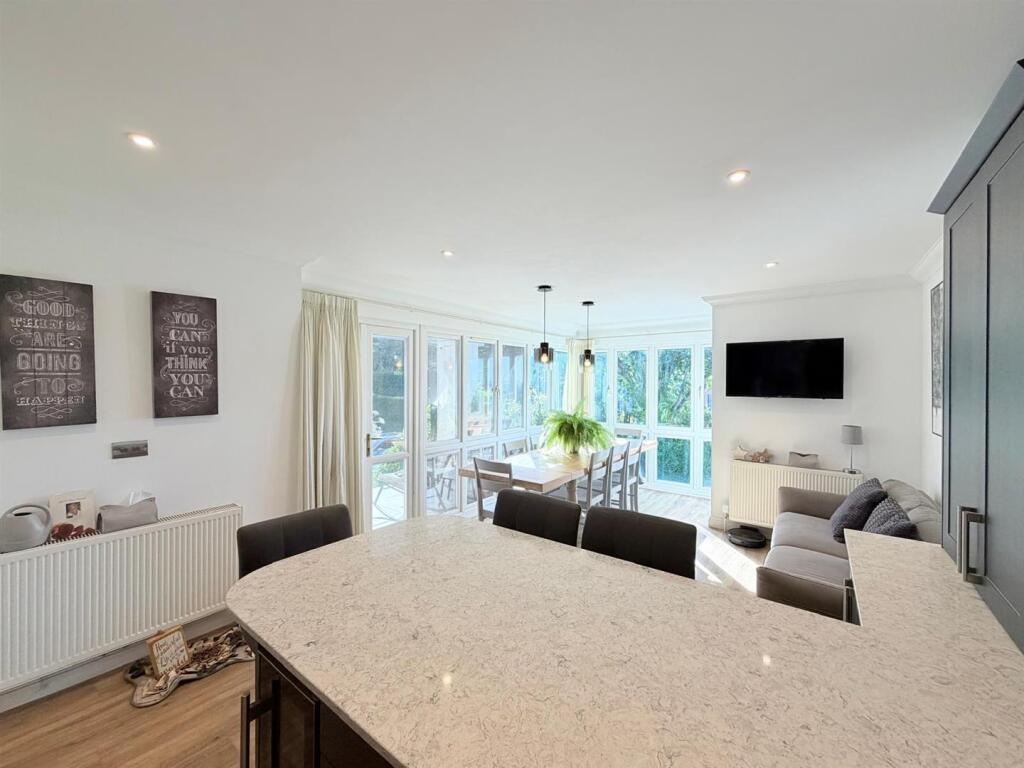 House in Corfe Mullen - More