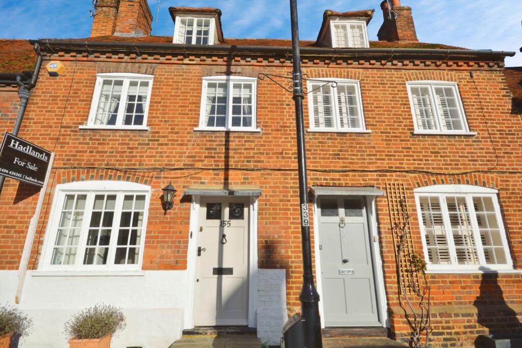 Main image of property: High Street, Amersham