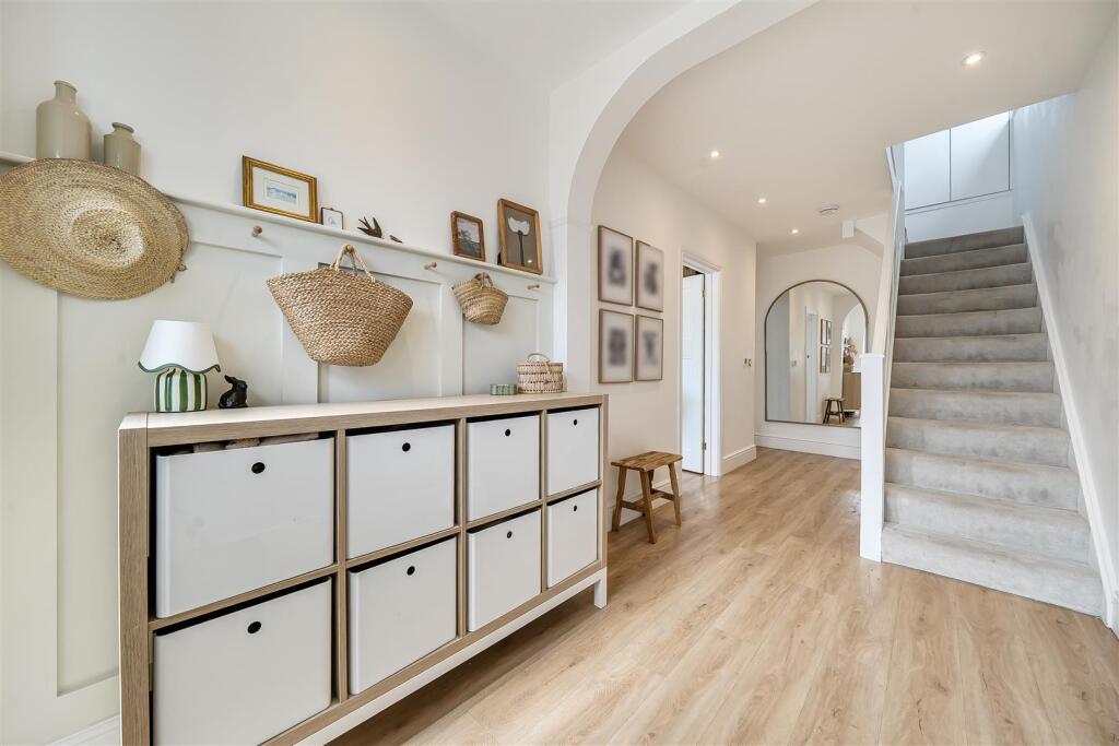 House in Fareham, Stubbington - View 5