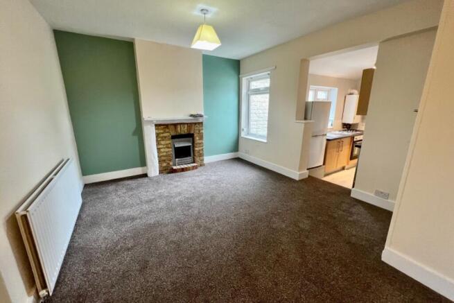 FLAT LOUNGE