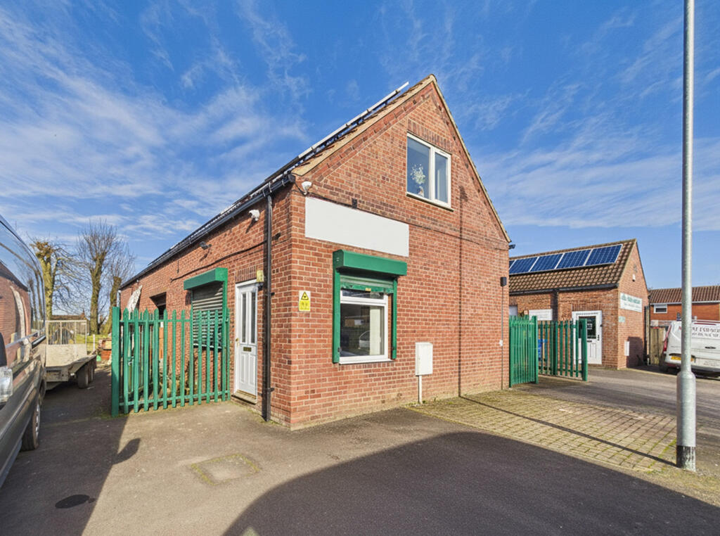 Main image of property: 3 Sidings Court, Old Bridge Road, Hornsea, East Riding Of Yorkshire, HU18 1RP