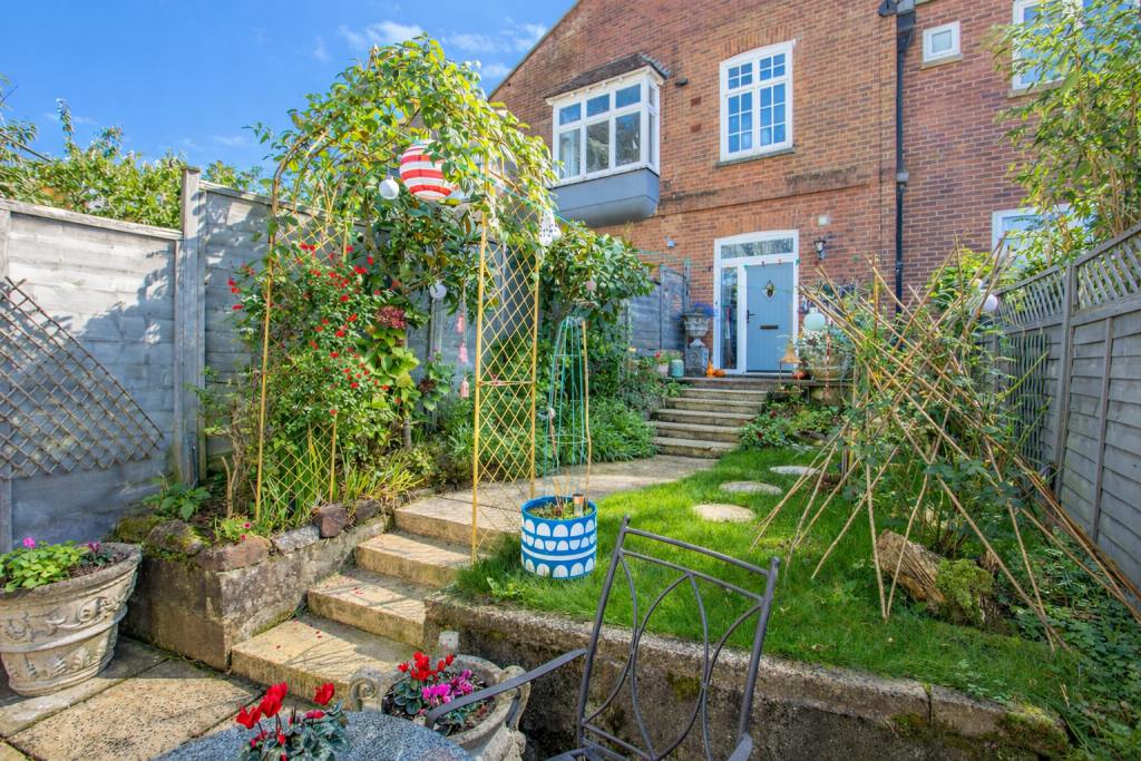 Main image of property: The Drive, Farringdon, Exeter