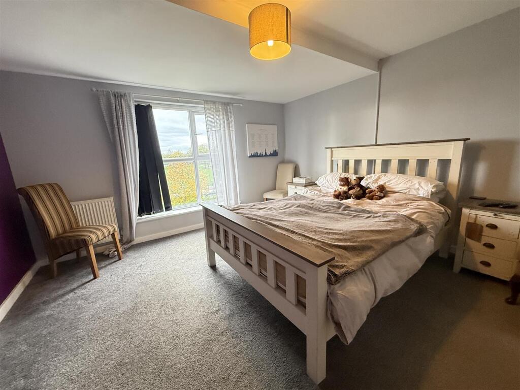 House in Salford, Greater Manchester - More