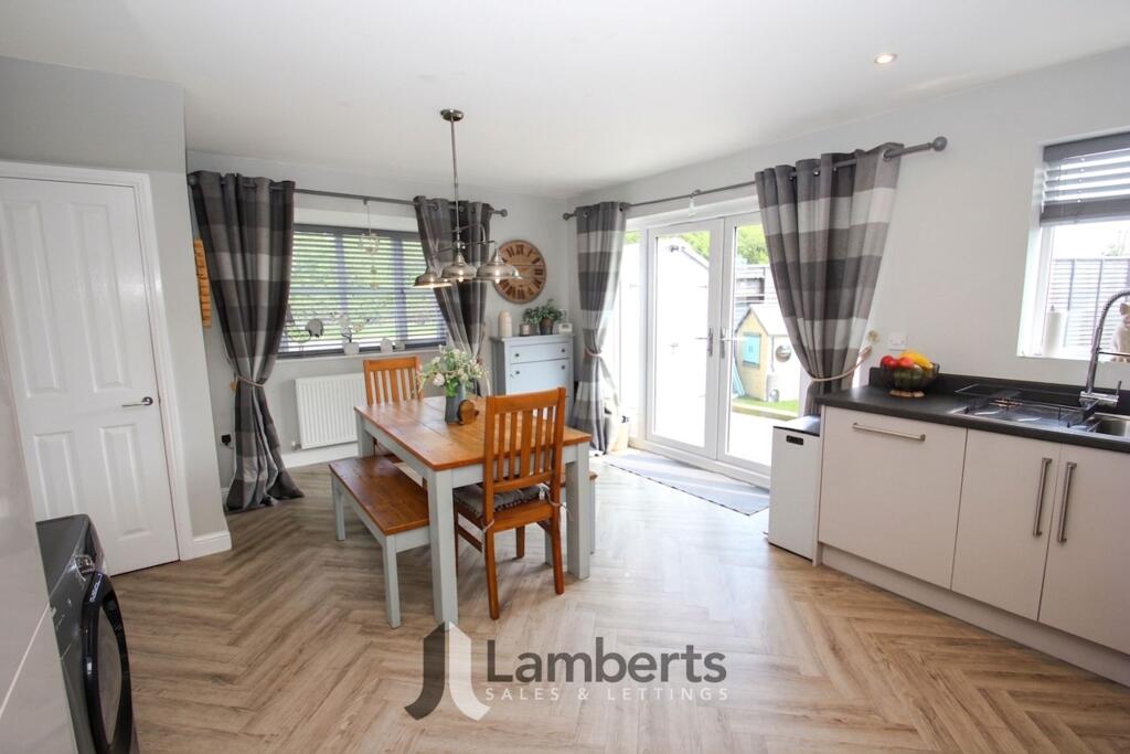 Additional image 4 of Green Lane, Studley, B80