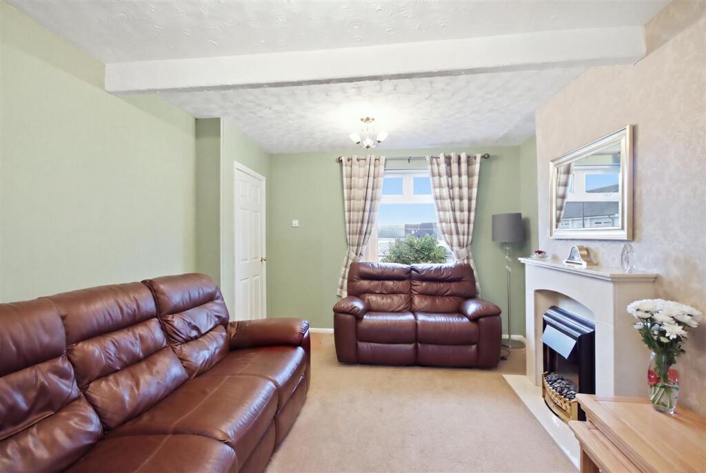House in Chesterfield, Staveley CP - View 4