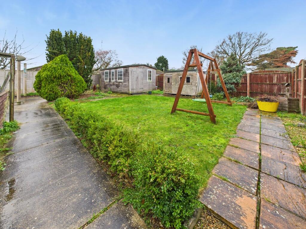 Holme Close, Runcton Holme, King's Lynn, PE33 photo 2