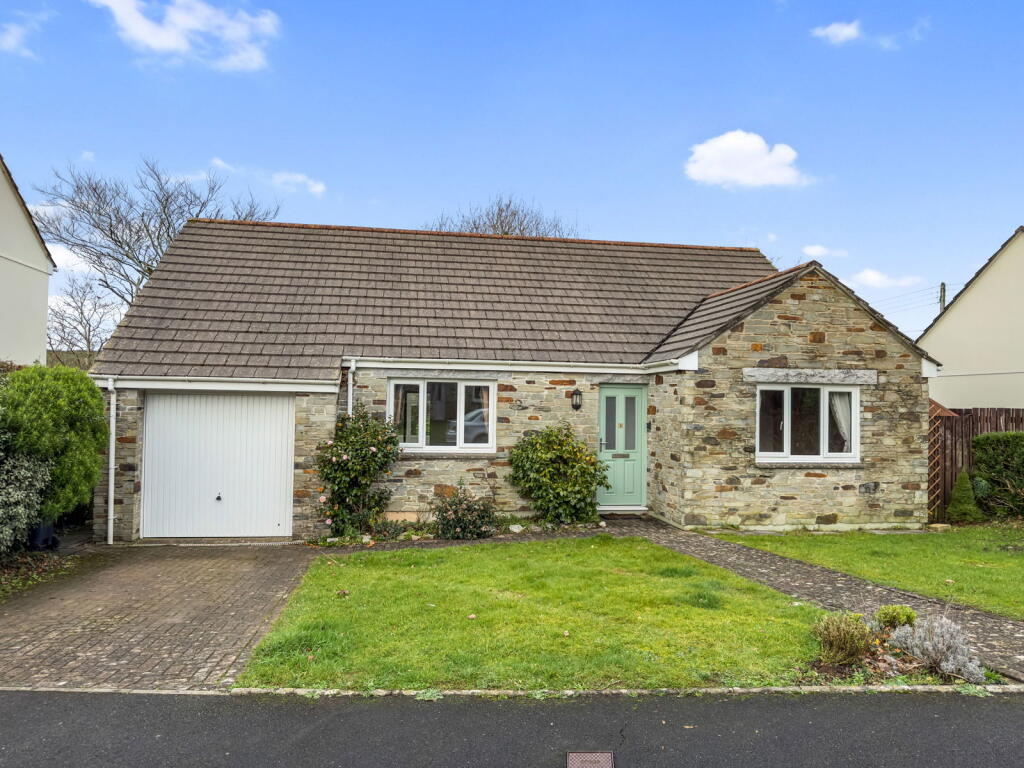 Main image of property: Oak Park, St Tudy PL30
