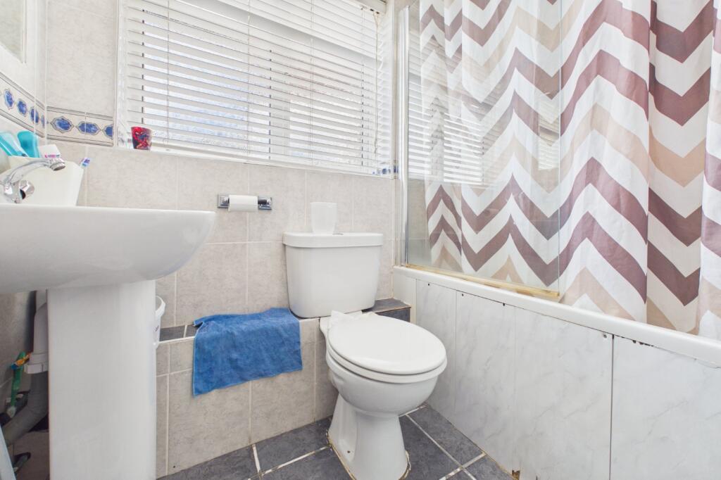 Apartment in Wokingham - More