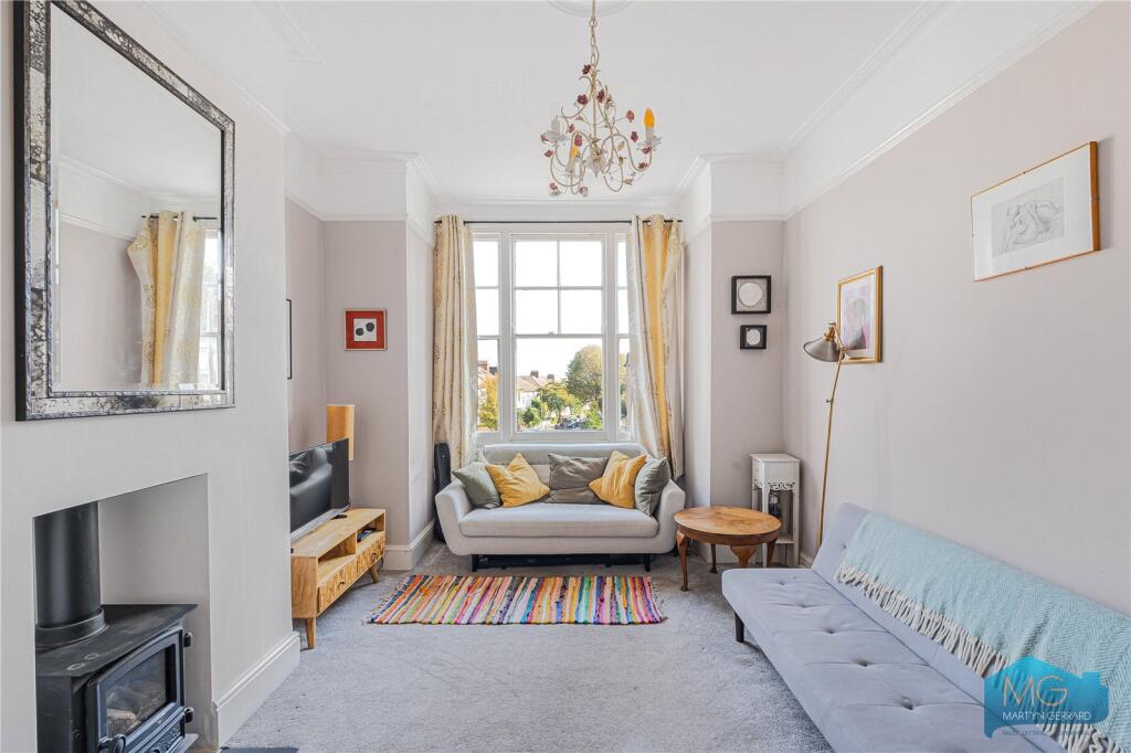 Apartment in London - View 3