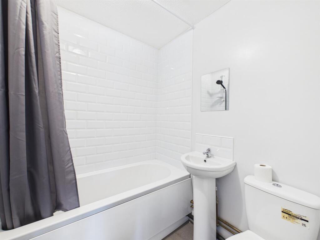 House in Derby, Melbourne - View 2