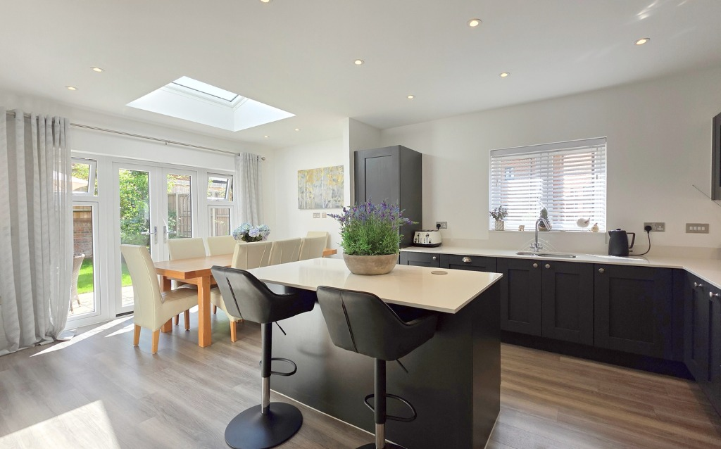 Wilson Row, Crowthorne, Berkshire, RG45 - View 2