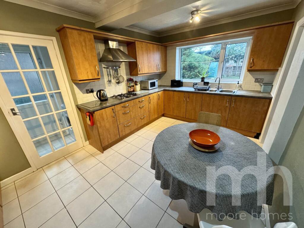 WENTWORTH DRIVE, Bramhall SK7 2LQ photo 3