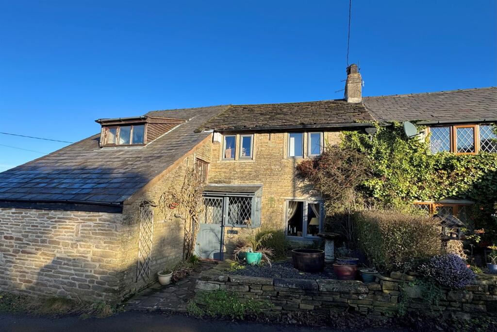Main image of property: Gibb Lane, Mellor