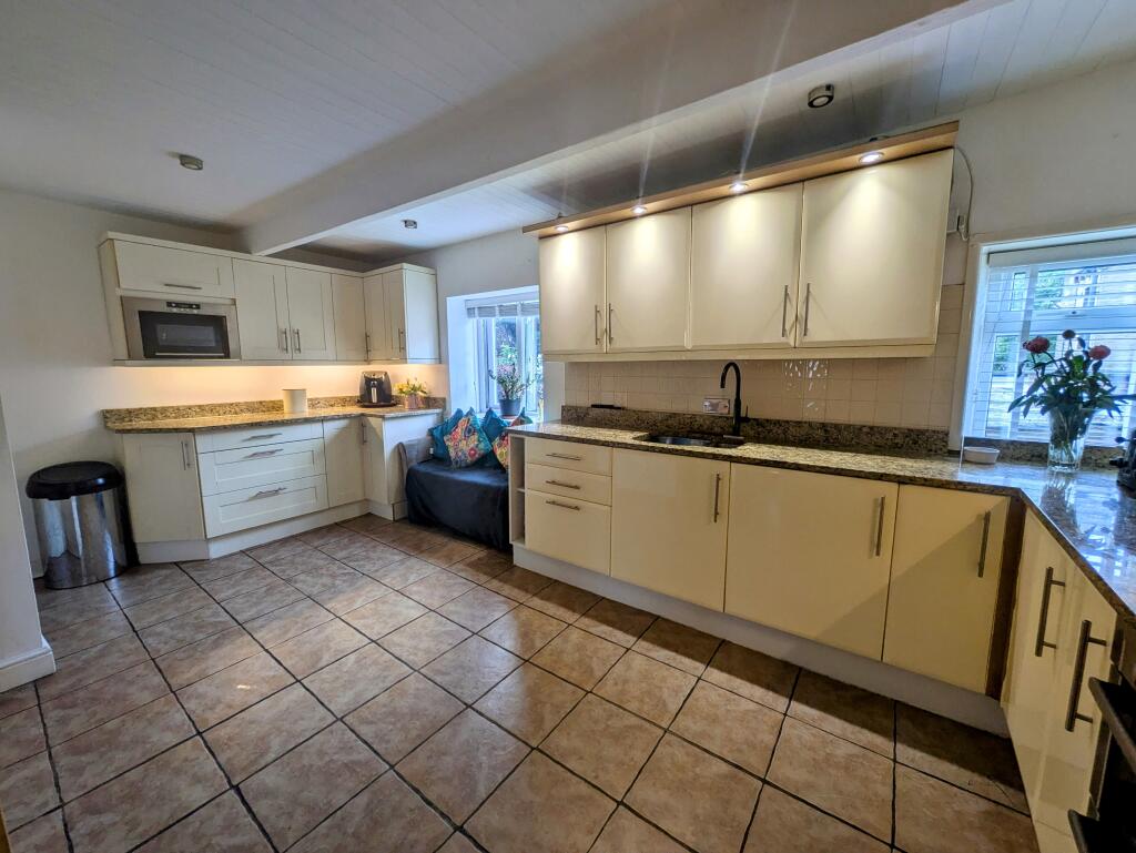 Additional image 3 of Nursery Road, Bradford, BD14