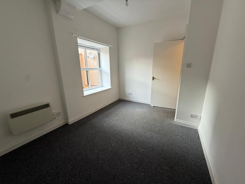 Additional image 5 of Yeovil