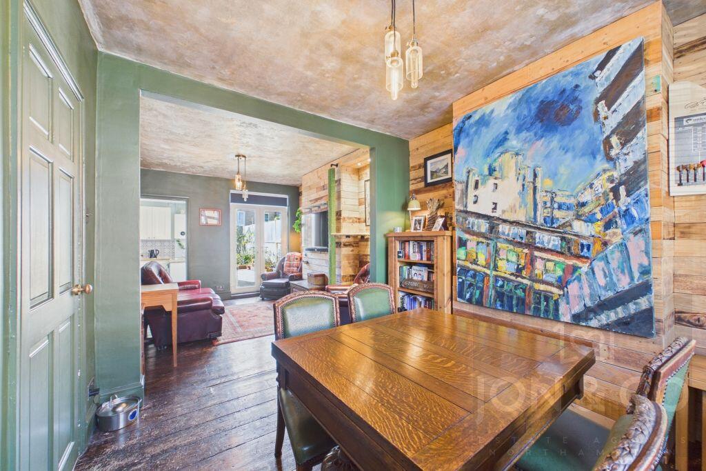 House in Northampton - View 4