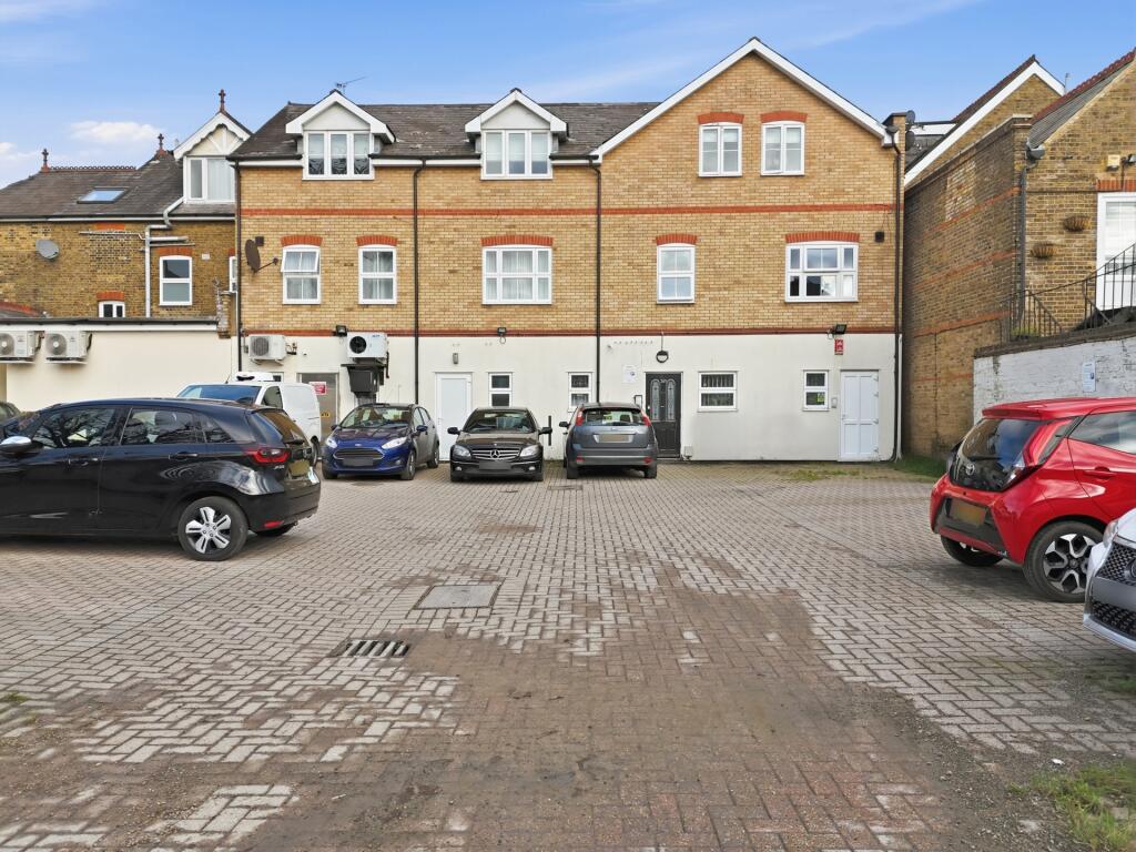 Main image of property: Turners Hill, Cheshunt, EN8