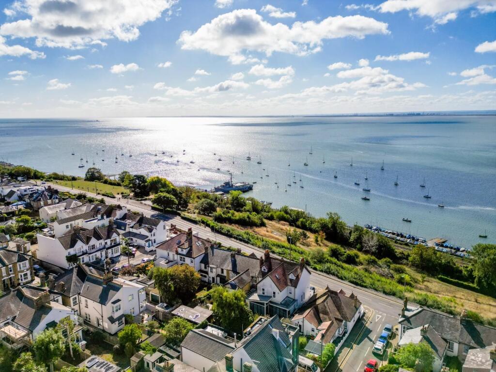 House in Southend-on-Sea - View 5