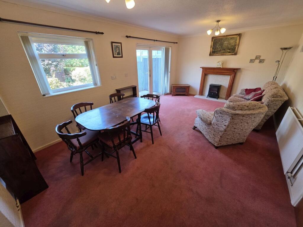 House in Newport, Llanelly - View 3