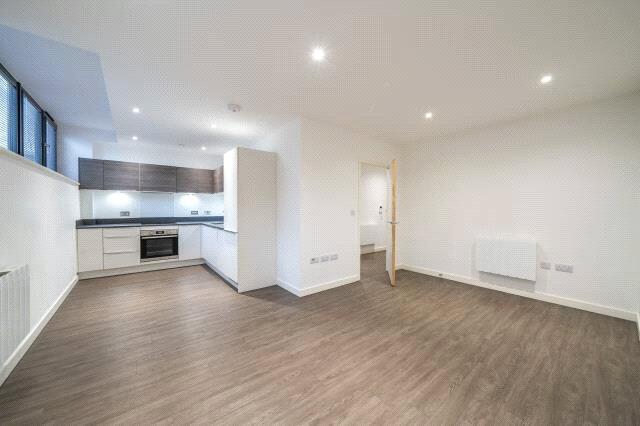 Main image of property: High Road, London, N20