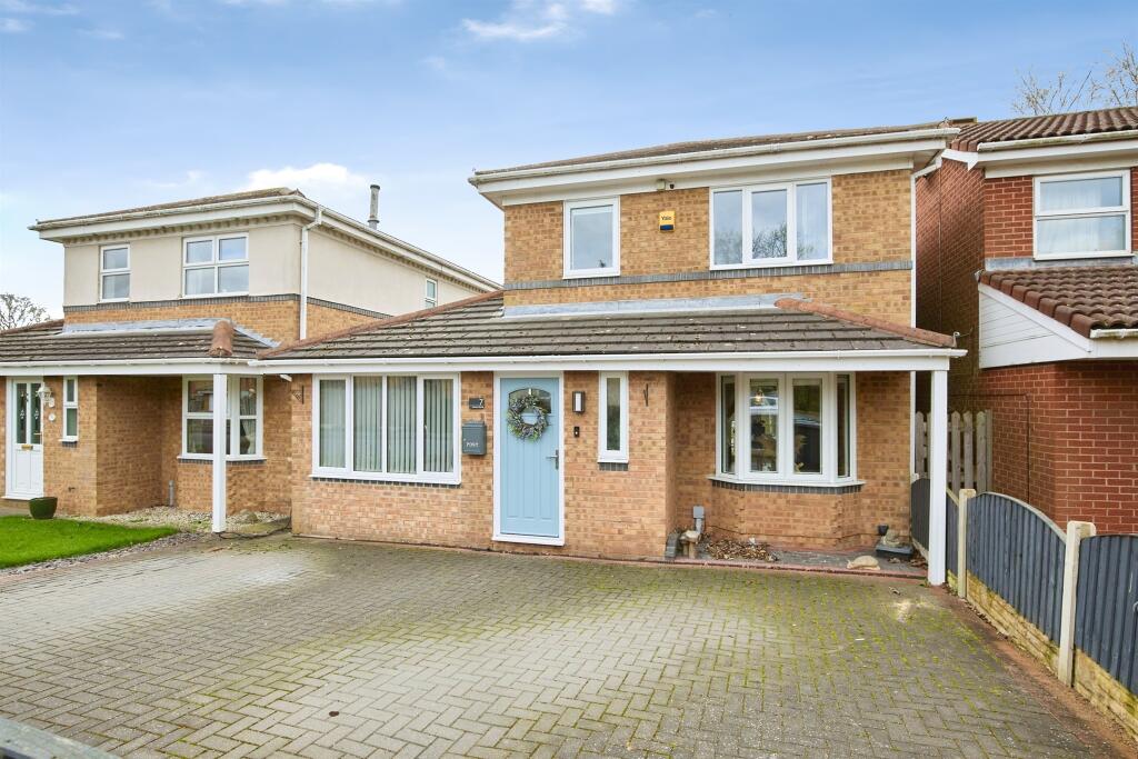 Main image of property: Almond Grove, Newhall, Swadlincote