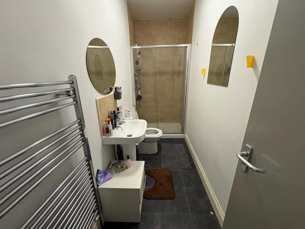 House in Stockton-on-Tees - More