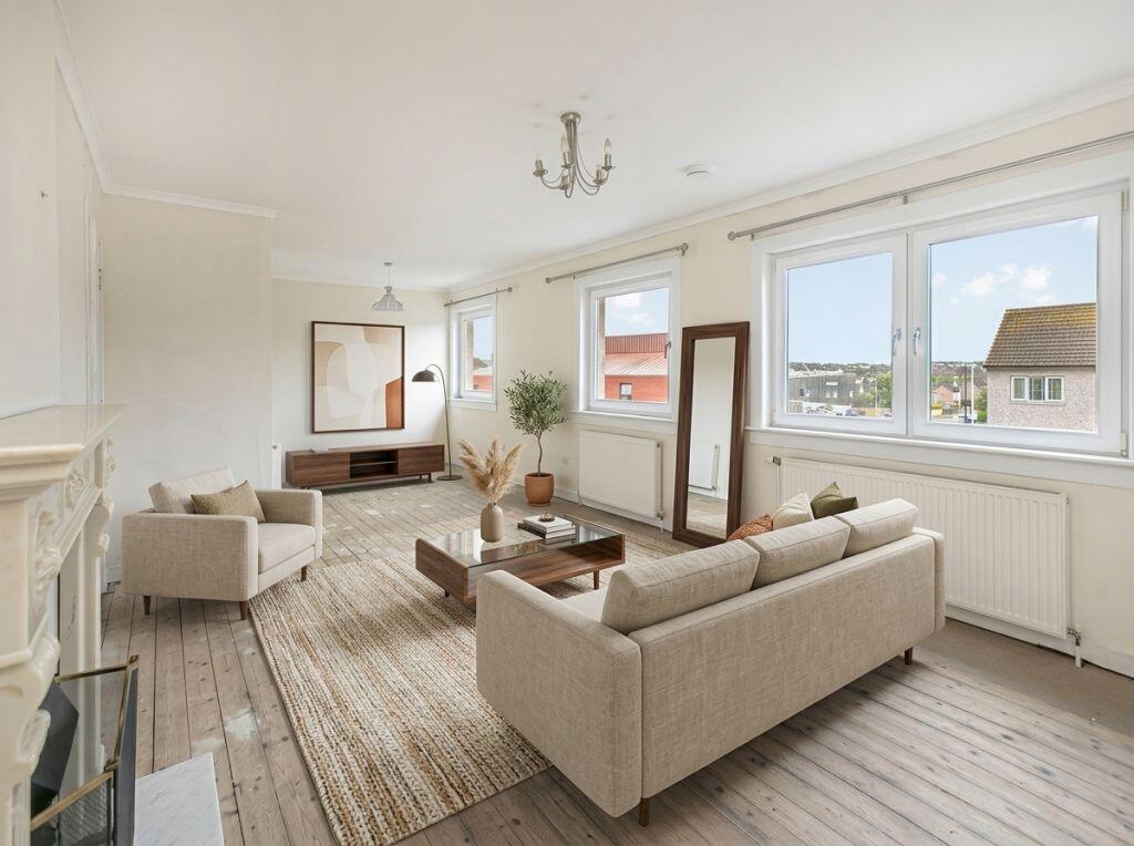Apartment in Dunfermline, Fife - View 2