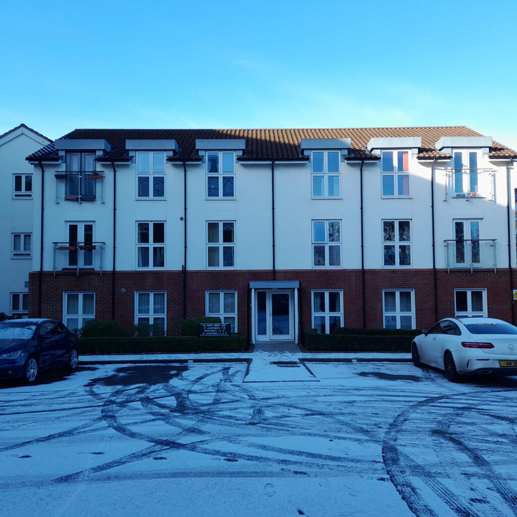 Main image of property: Moor Green Lane, Moseley, B13