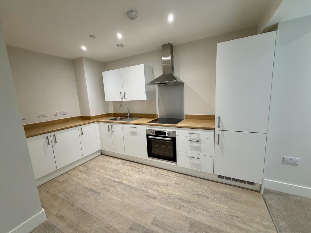 Main image of property: George Street, HULL