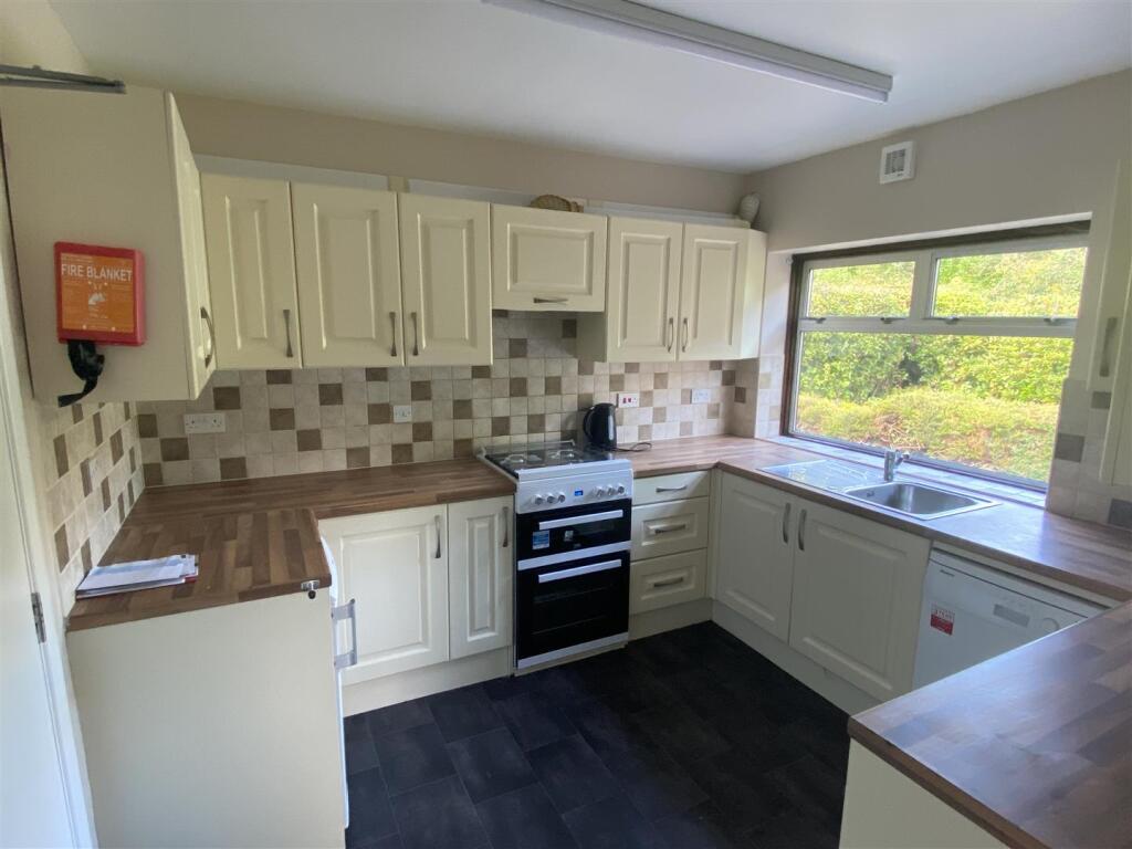 Additional image 2 of Roe Green Lane, Hatfield