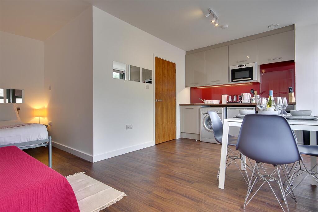 Main image of property: Flat 9 Hill House, Bournemouth BH1