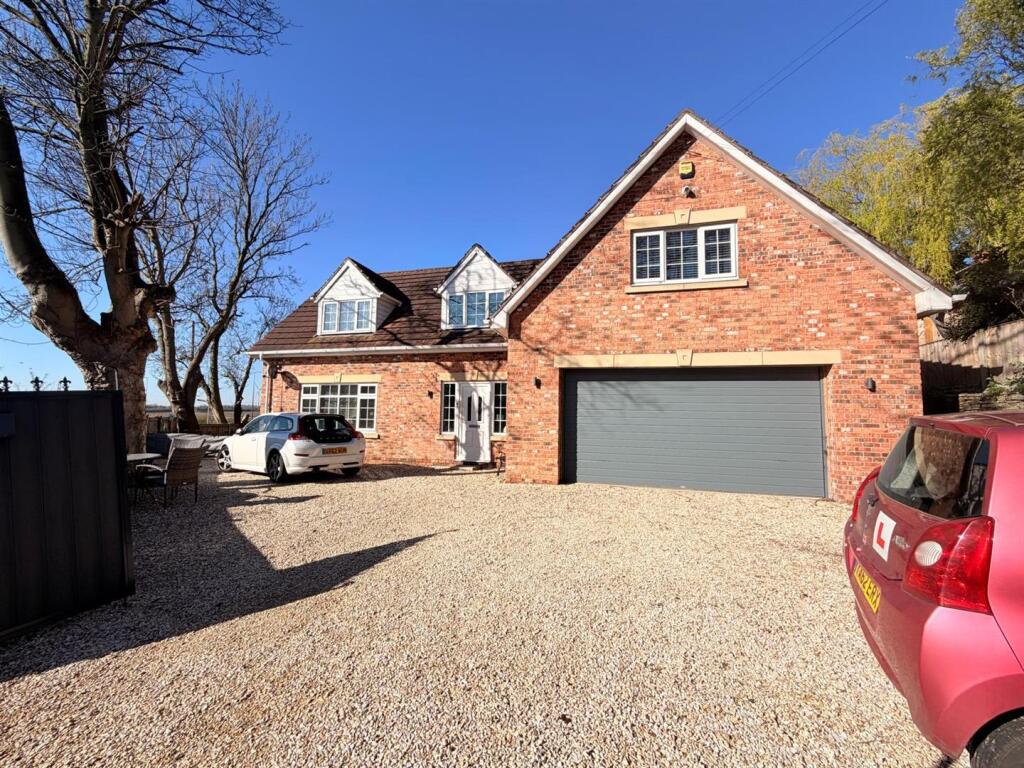 Main image of property: Crabgate Lane, Skellow, Doncaster