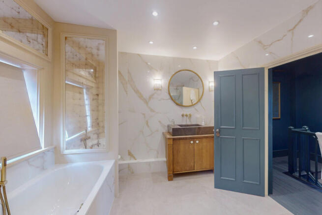 East House, East Street, Petworth, GU28 0AB