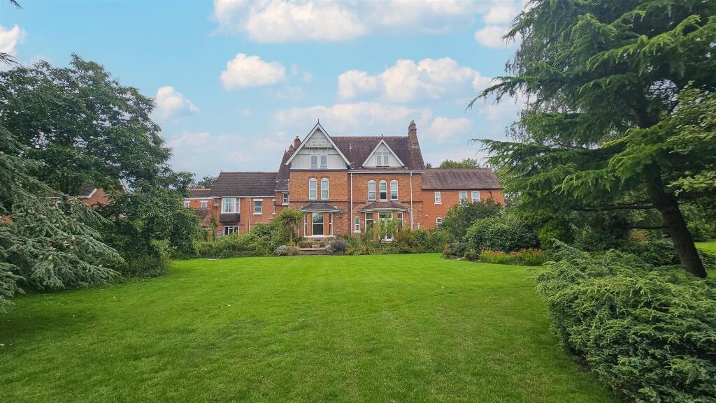 Main image of property: Apartment 2F Lansdown House, Hoggrills End Lane, Nether Whitacre