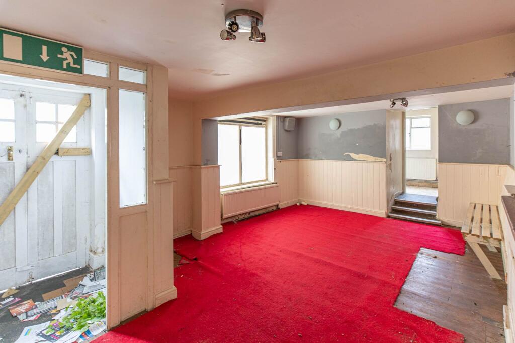 (Residential) London Road, Thrupp photo 3