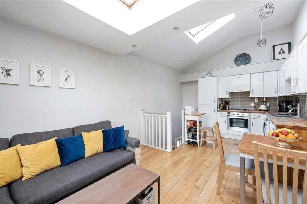 Apartment in London, Brownswood Park, Stoke Newington - View 2