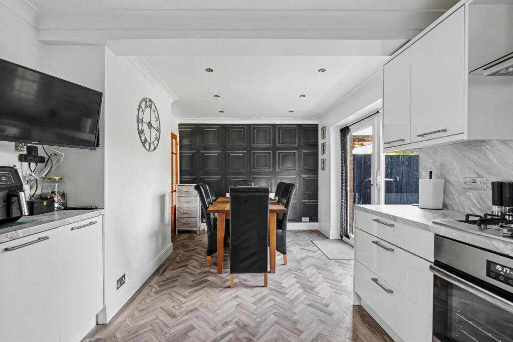 House in Tonbridge and Malling, Burham - View 5