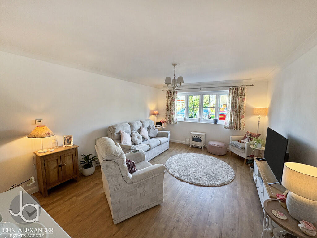 Montbretia Close, Stanway, Colchester photo 4