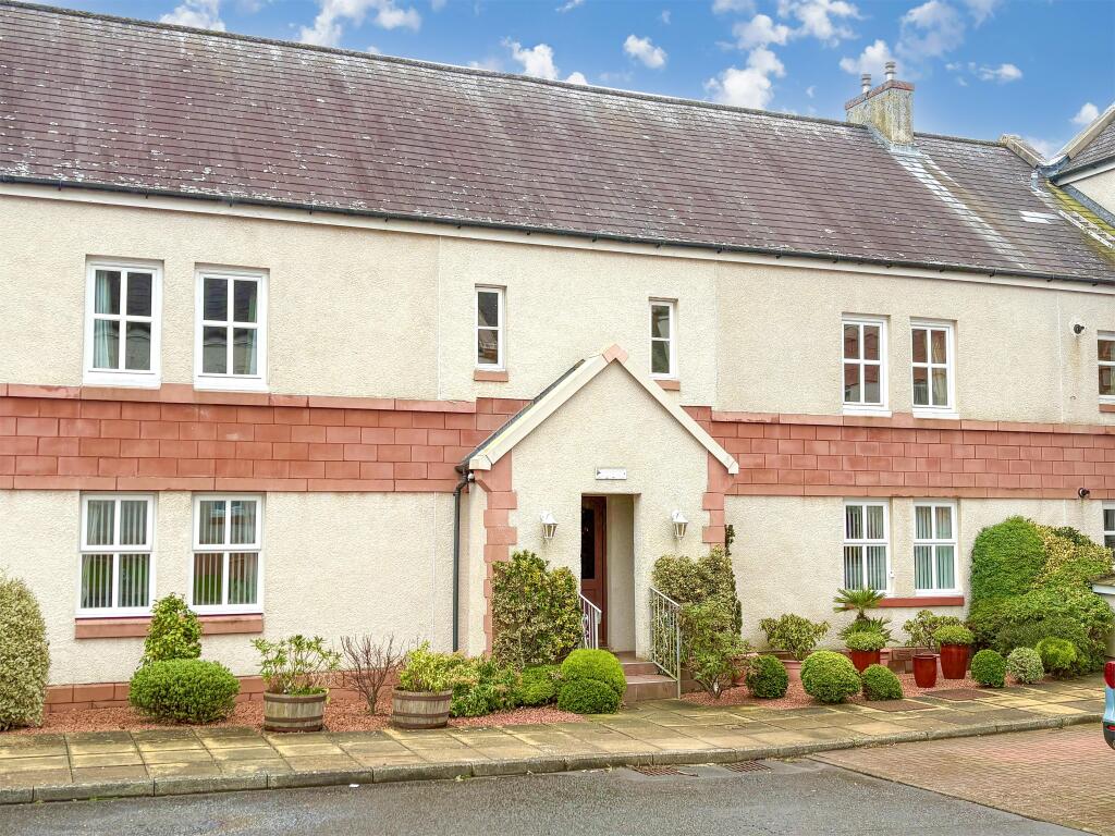 Main image of property: 70 Kelvin Walk, Largs, KA30 8SJ