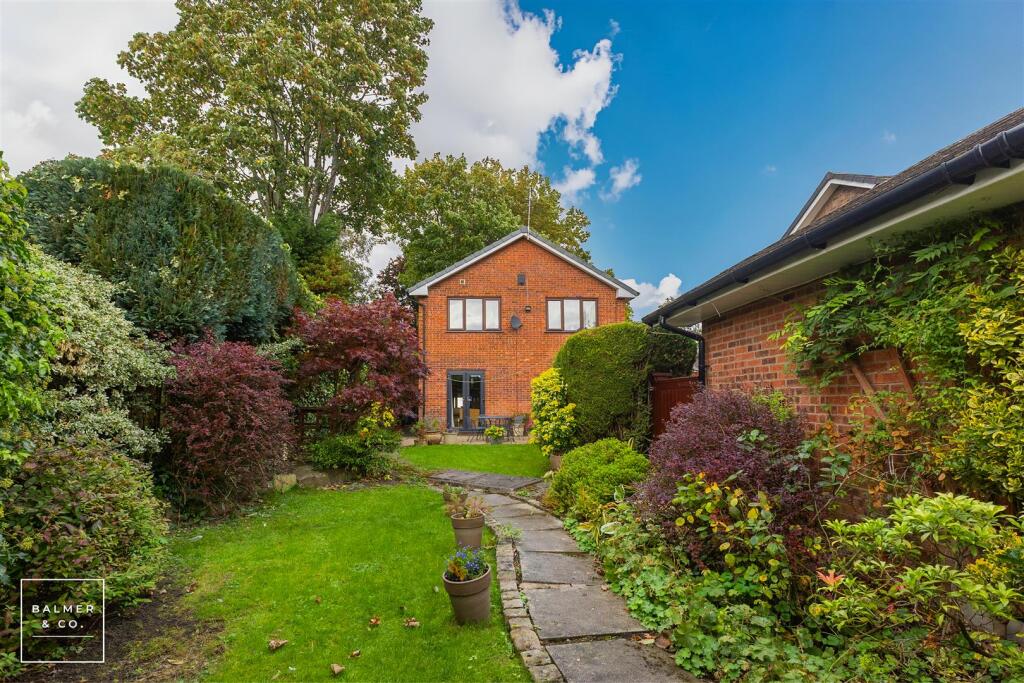 House in Wigan - View 4