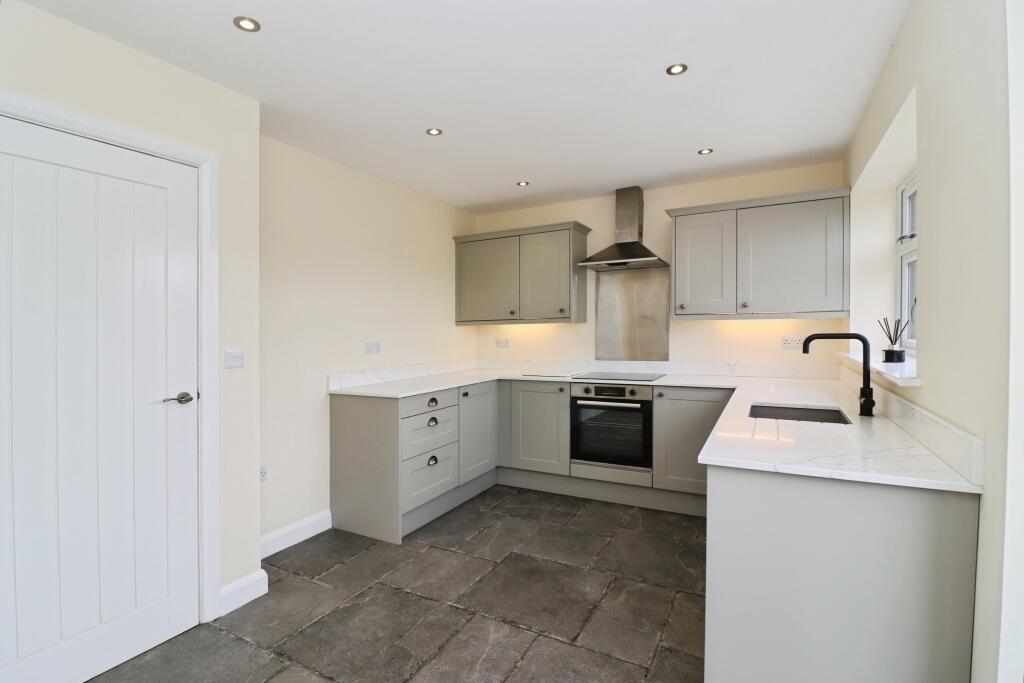 Williams Way, Chesterfield, S42 photo 4