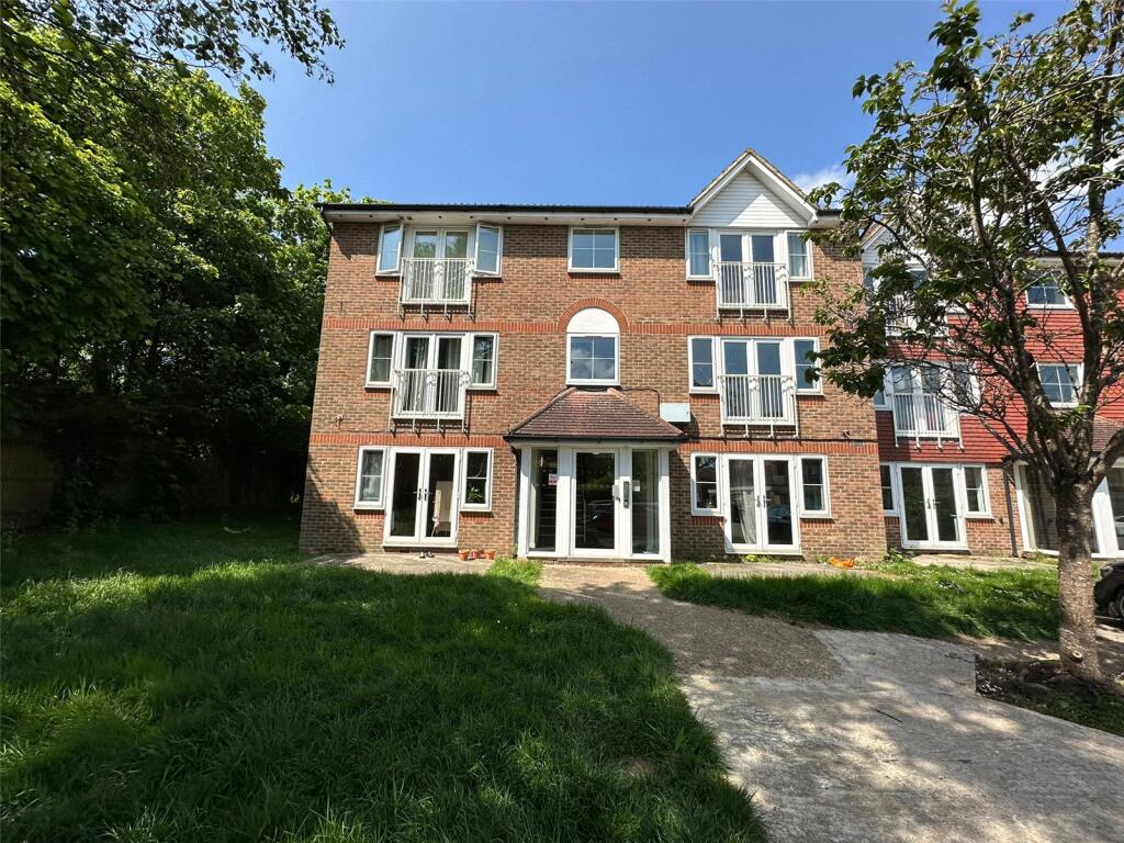 Main image of property: Tuscany Gardens, Crawley, West Sussex, RH10